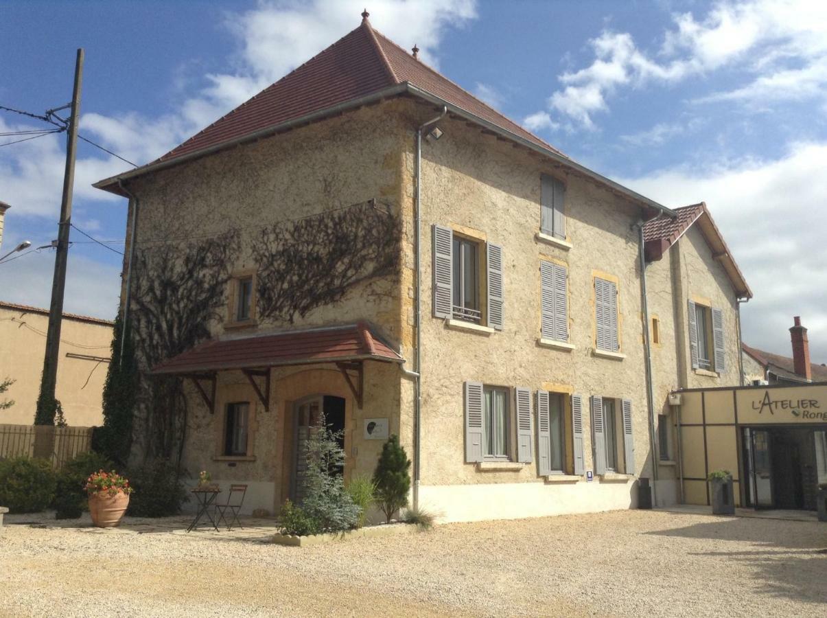 Les Loges De L'Atelier Charlieu Exterior foto
