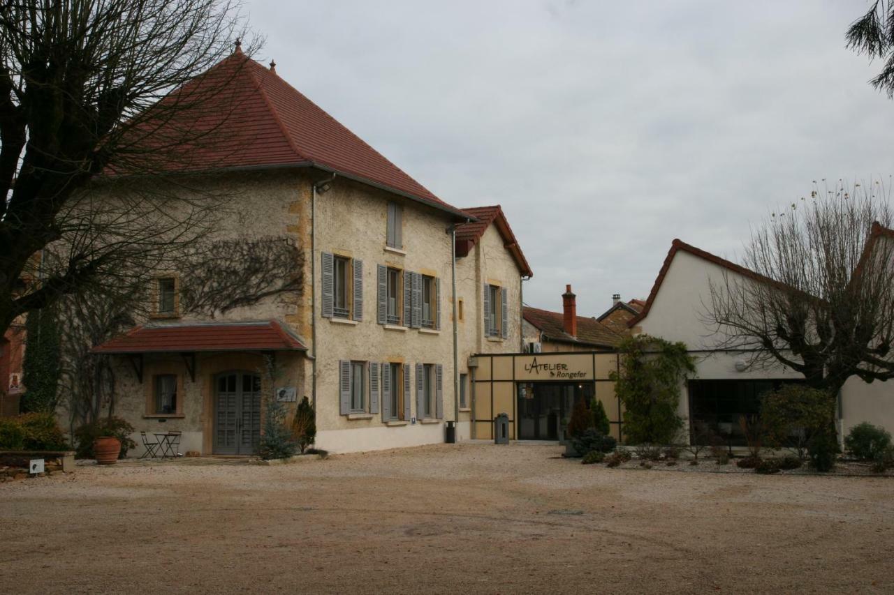 Les Loges De L'Atelier Charlieu Exterior foto